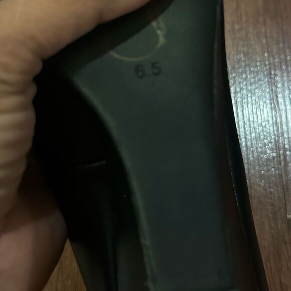 Tory Burch Black wedges with Gold Emblem - Picture 7 of 9